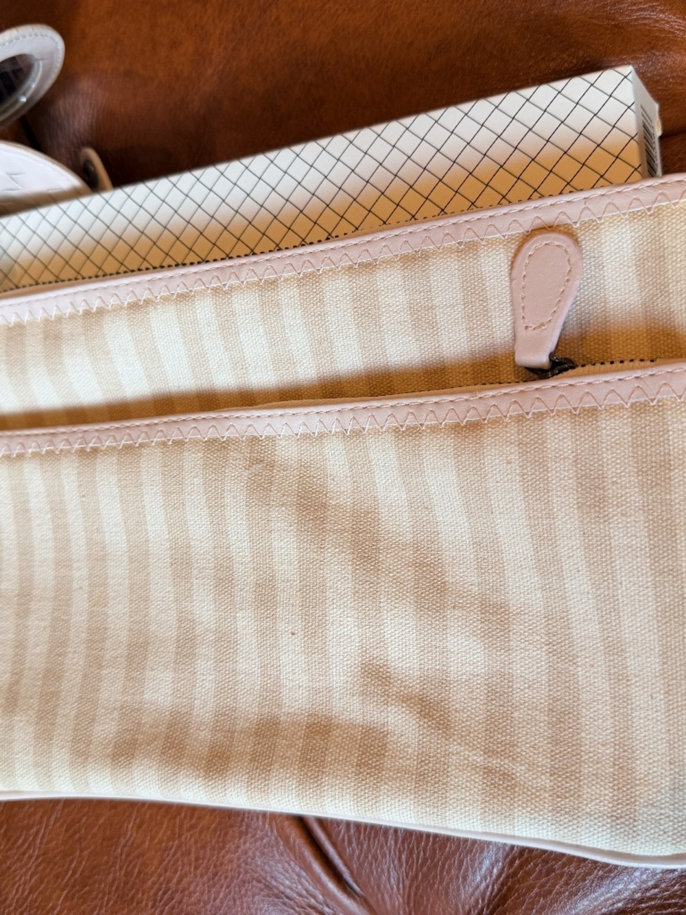 NIB Bottega Veneta Cosmetic Bag Pouch - Picture 2 of 2